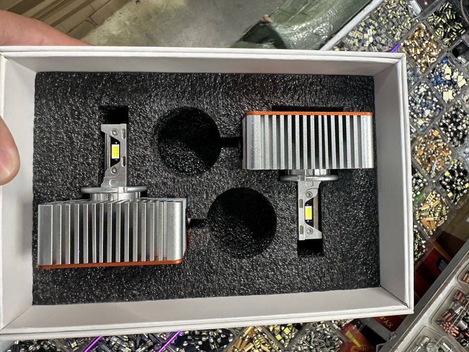 Becuri led D1S -160 lei H7 120 lei H1 -80 lei H4 110 lei H11 -90lei