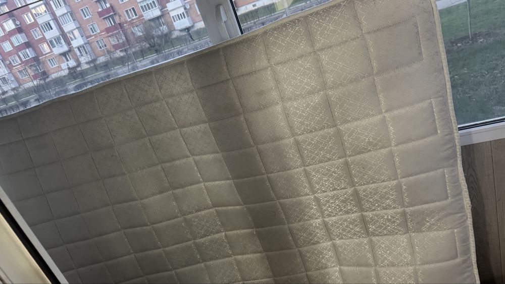 Матрас б/у 180/200