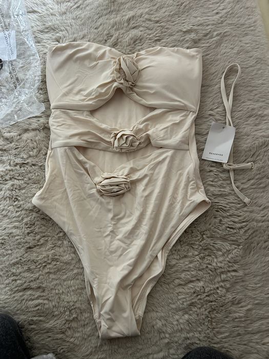 Нови бански Reserved, Pink angel