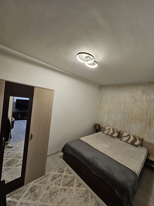 Inchiriez apartament 2camere