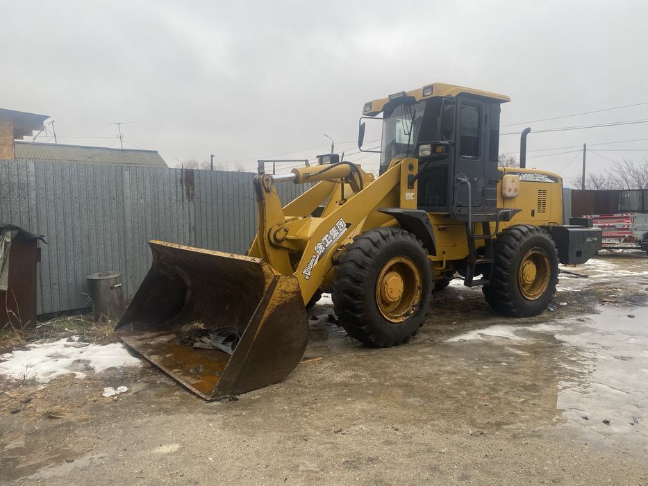 Продам погрусчик  xcmg