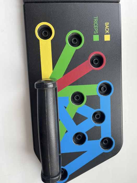 Тренажер для отжимания