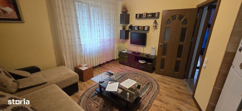 Apartament cu 2 camere de vanzare in Sinaia — fotografia 1