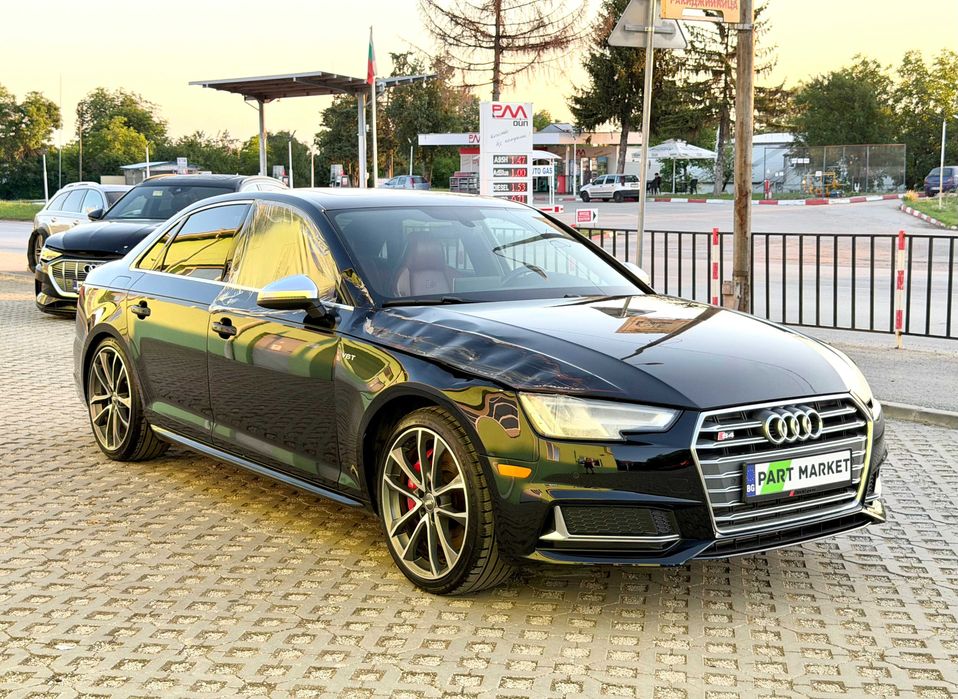 AUDI S4 B9 3.0TFSI На Части