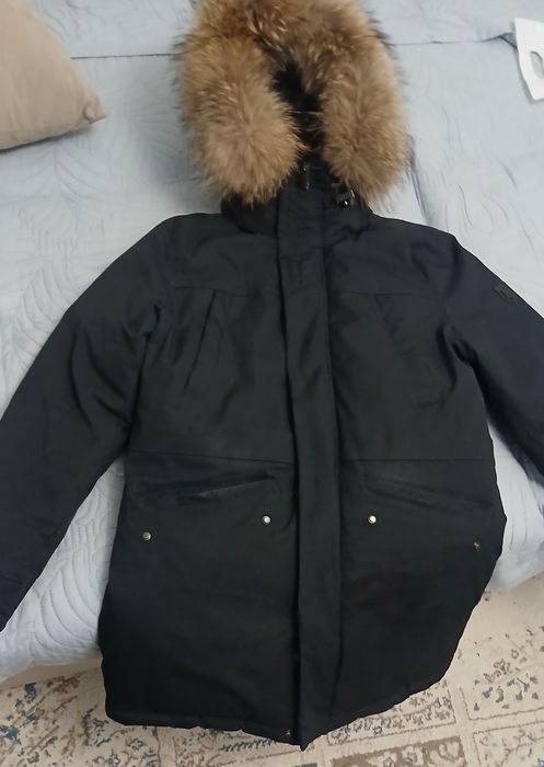 Продам парку Masculino