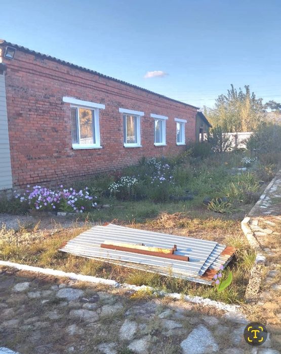 продам дом на земле 147 кв. м