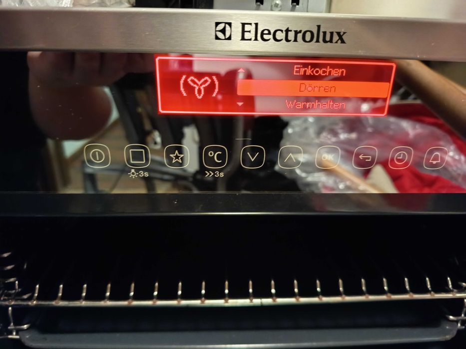 Cuptor Electrolux