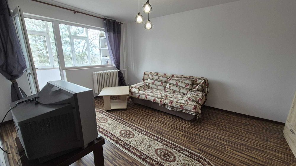 Apartament 2 camere decomandate de închiriat – Tomis Nord