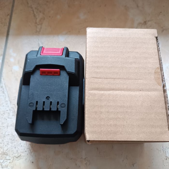 ПРОМОЦИЯ-20V - 4 Ah / Батерия и зарядно Parkside/Парксайд