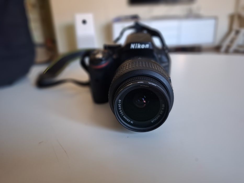 Nikon D5200 18-55 mm AF-S VR Kit
