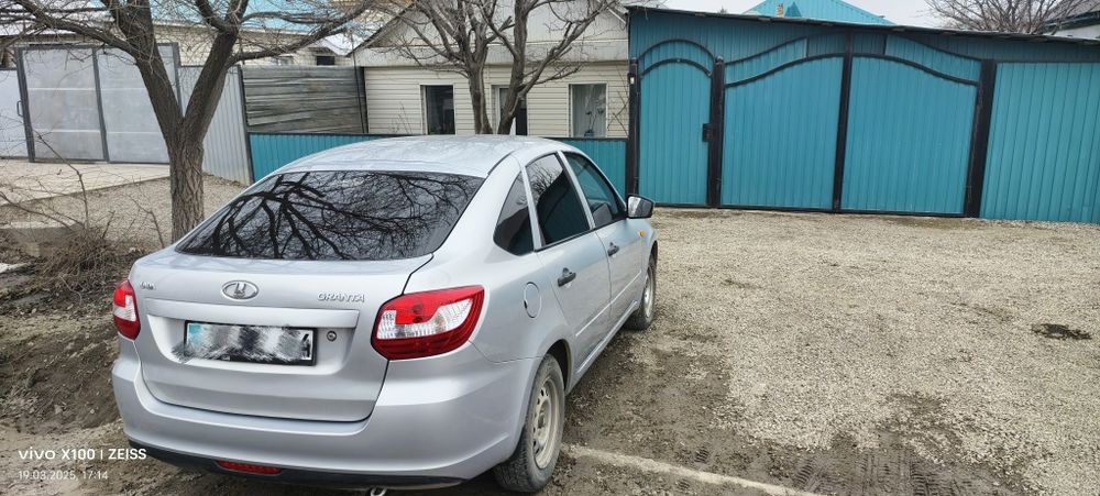 Продам Лада гранта лифтбек