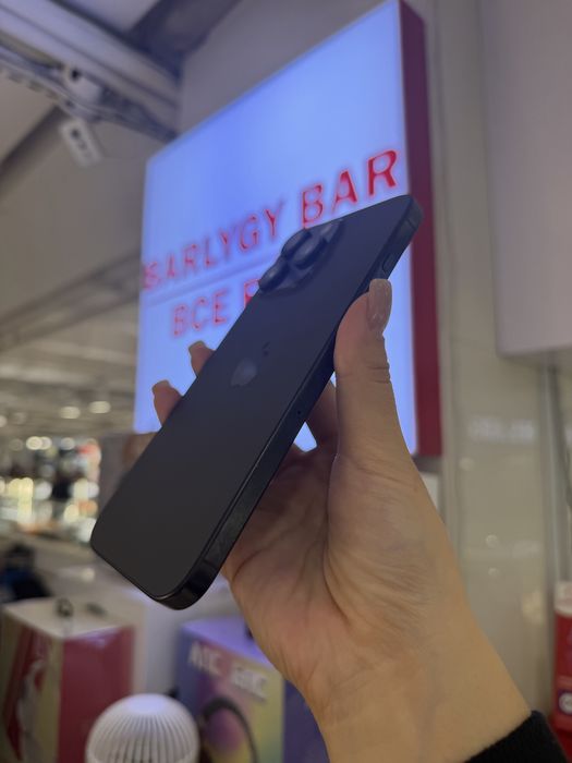 идеальный айфон 16 про макс 256 гб iPhone 16 Pro p