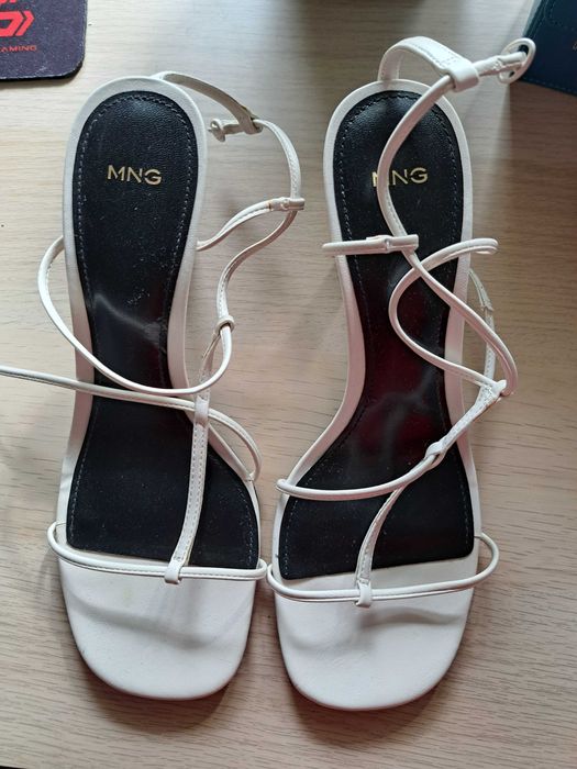 Sandale dama marimea 39