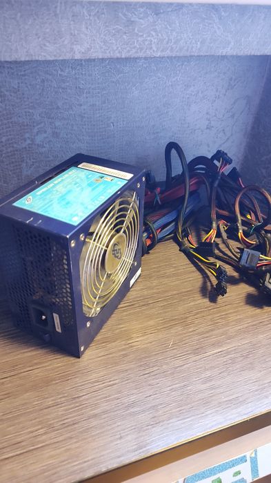 Продам блок питания Epsilon 80Plus 800W