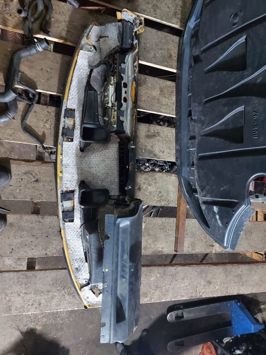 Панель приборов на Мерседес W124