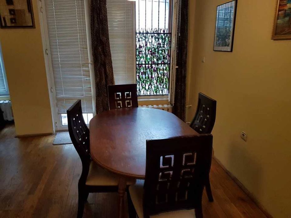 Дава се под наем Тристаен апартамент в София, Белите брези - 100 кв.м за 612 € - Снимка #1