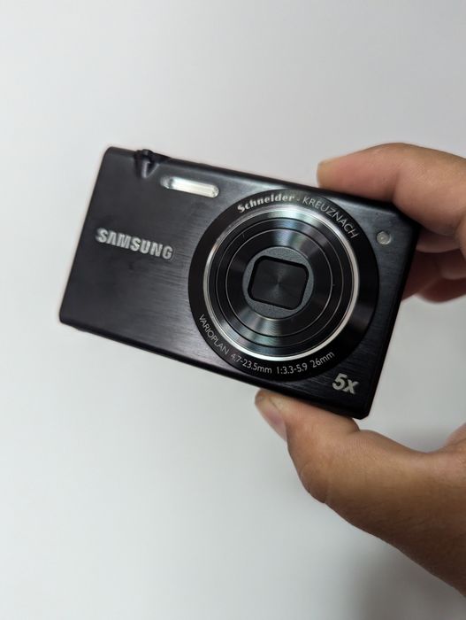 Camera Samsung mv800