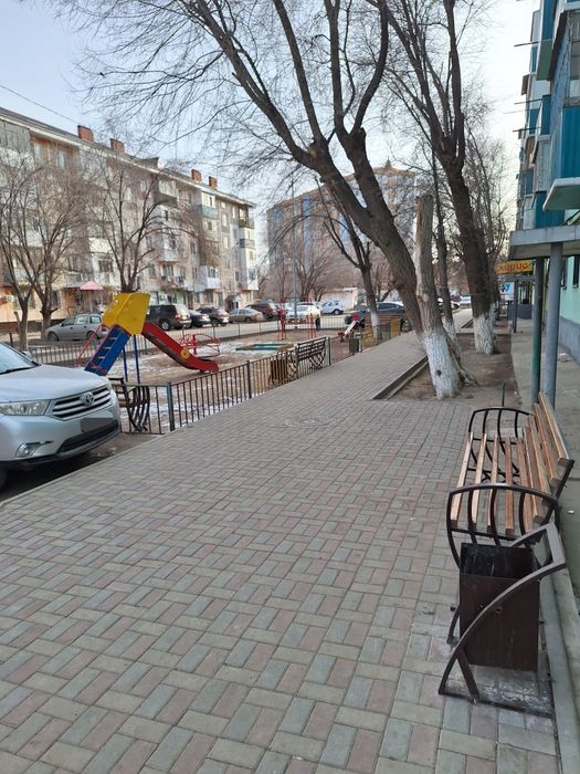 Продам 2 комнатный квартиру