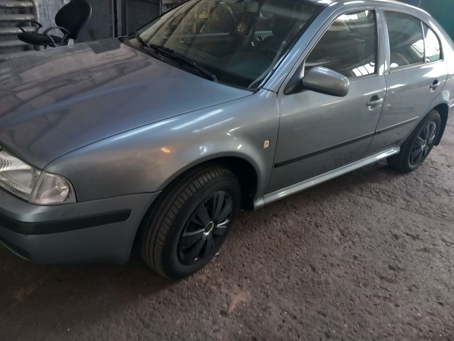 Skoda octavia 1.6 benzina