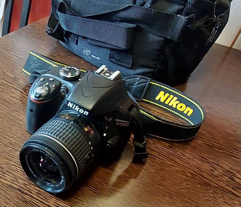 Vand aparat foto DSLR Nikon D3300