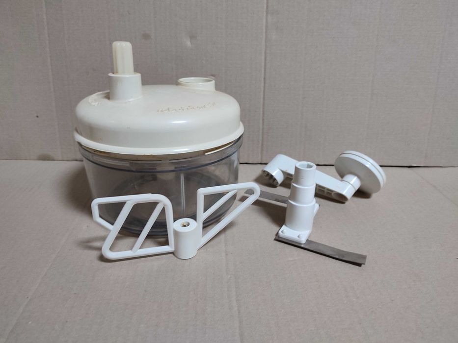 Robot manual de bucatarie "Domestic"