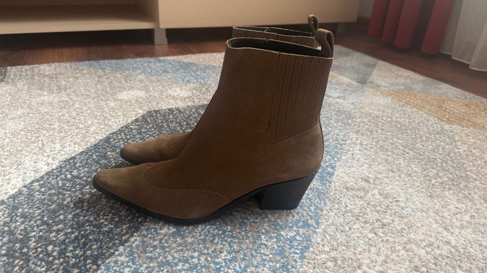 Cizme din piele noi Zara