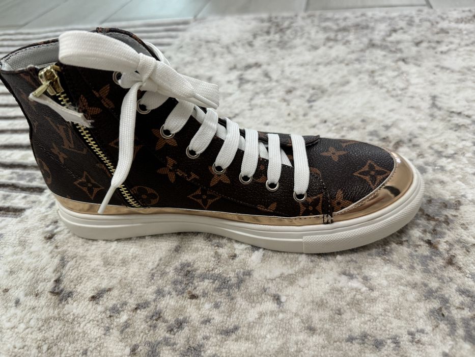 Кеды новые, кожа