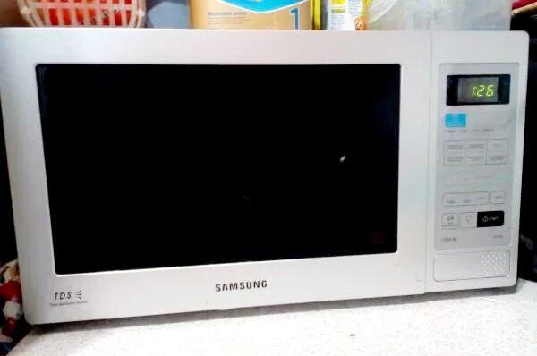 Продам микровалновую печь