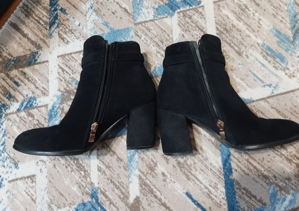 Botine de copiii mărimea 37