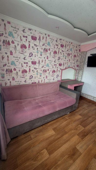 Продам мебель для девочки