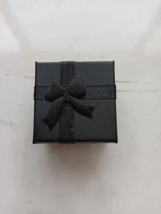 Кутийка за пръстен, кутийка за обеци, кутийка за бижута, кутийки