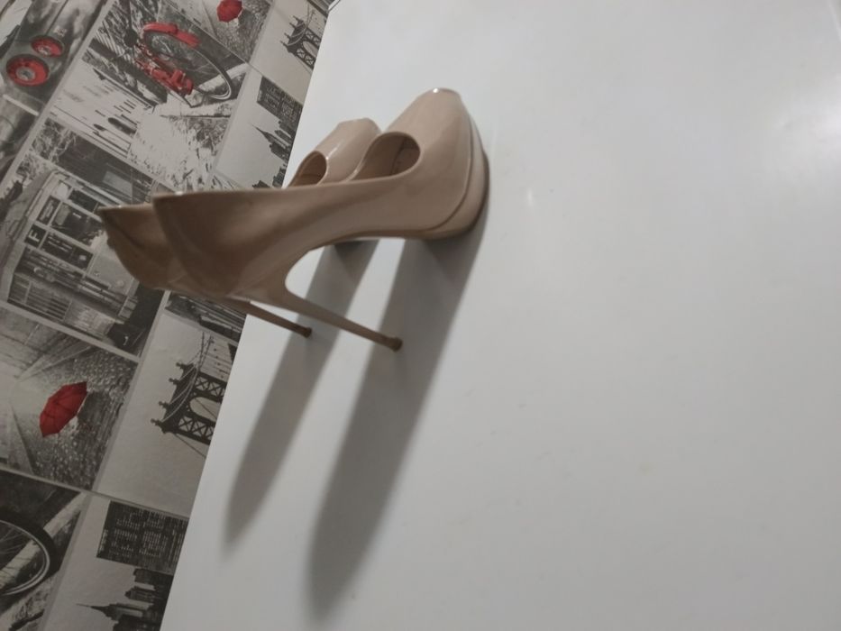 Продам туфли  б/у