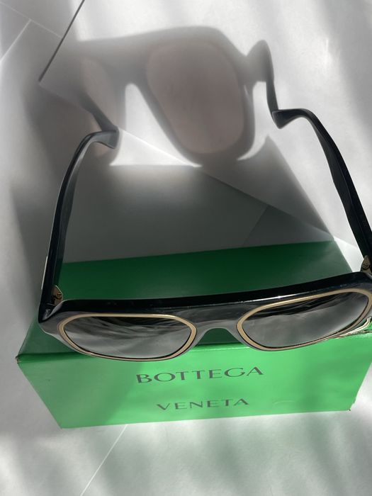 Bottega veneta sunglasses