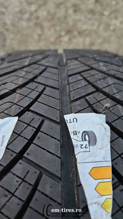 Anvelopa All Season 255/35 R20 ROCKBLADE Rock AS ONE 97W