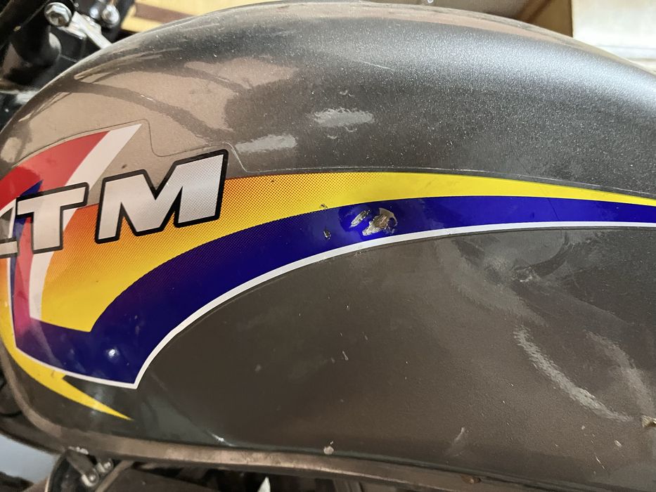 М9 Почти новый срочная продажа