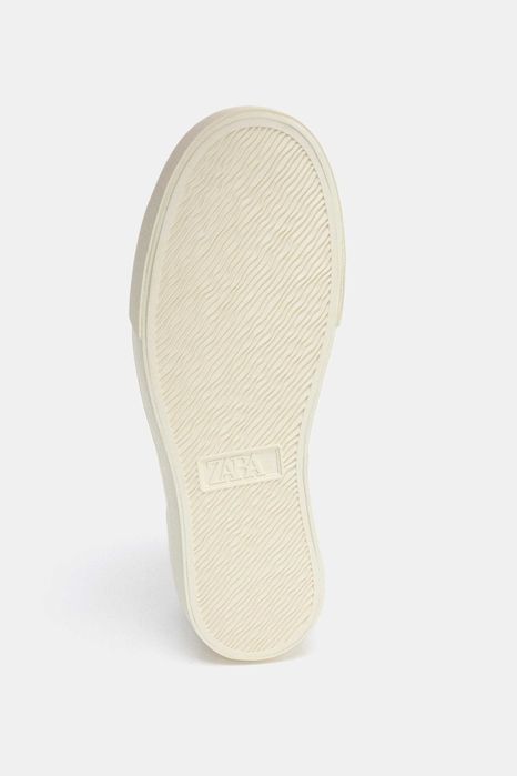 Дамски Кецове ZARA Animal Print (НОВИ) 38 номер