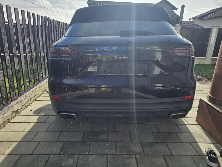 Porsche cayenne 2018 avariat