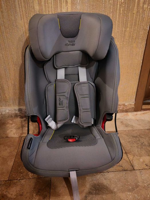 Scaun de mașină Britax Romer