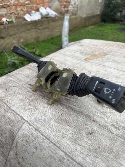 Лост за чистачки и мигачи от Опел Омега Б (1994–2003)