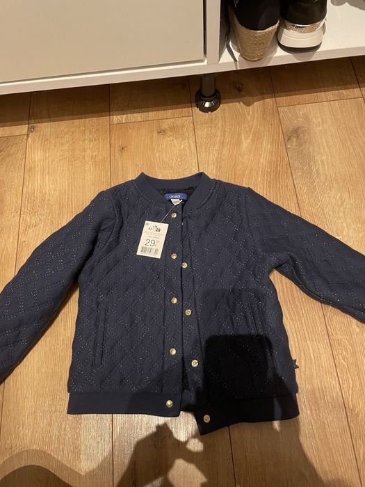 Geaca numarul 104 noua