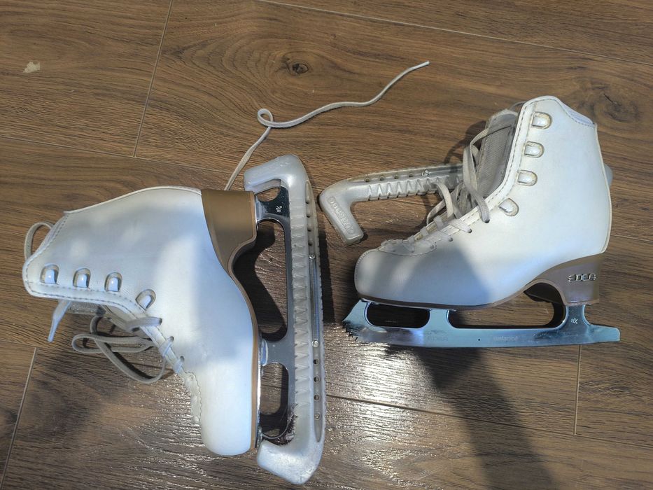 Коньки фигурные Edea