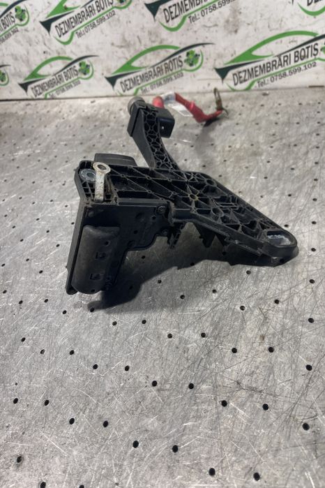 Releu baterie V5 929615001 BMW Seria 3 F30/F31/F34