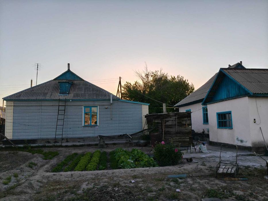 Срочно продам ДВА дома по цене одного