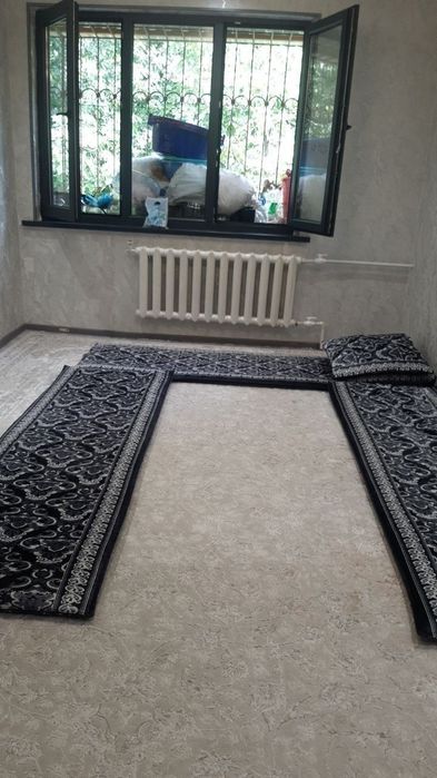 Birinchi kurs qiz 4 qizga kvartira bor