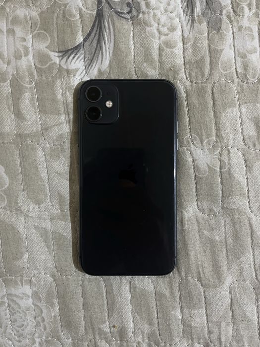 IPhone 11 black 64gb