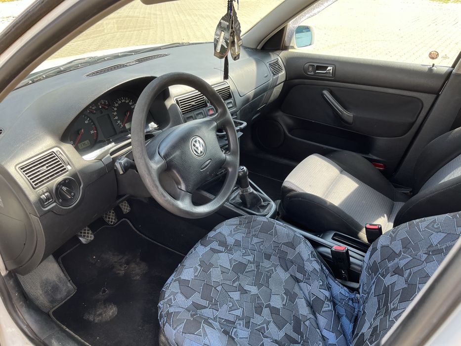 VOLKSWAGEN Golf 2001 — imagine 3