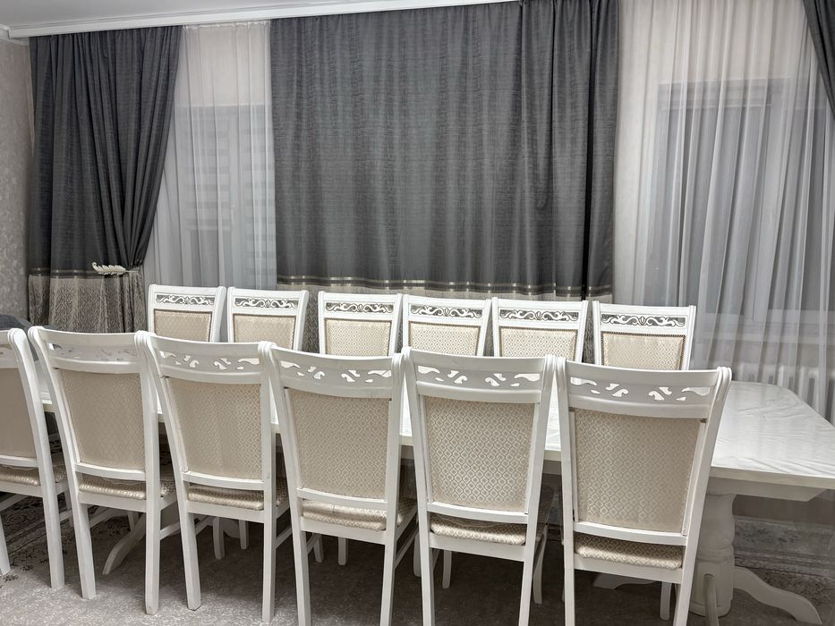 Продам стол со стульями