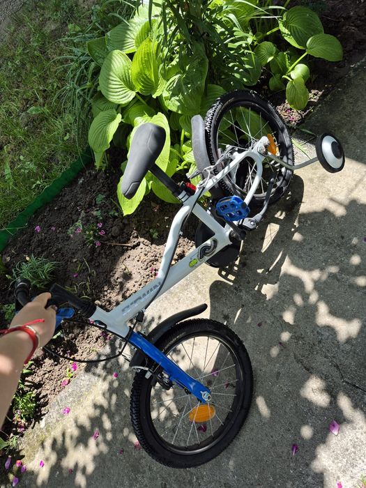 Bicicleta copii 4-6 ani.