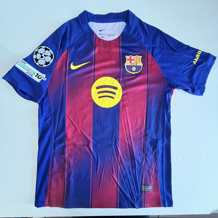 Tricouri de Fotbal