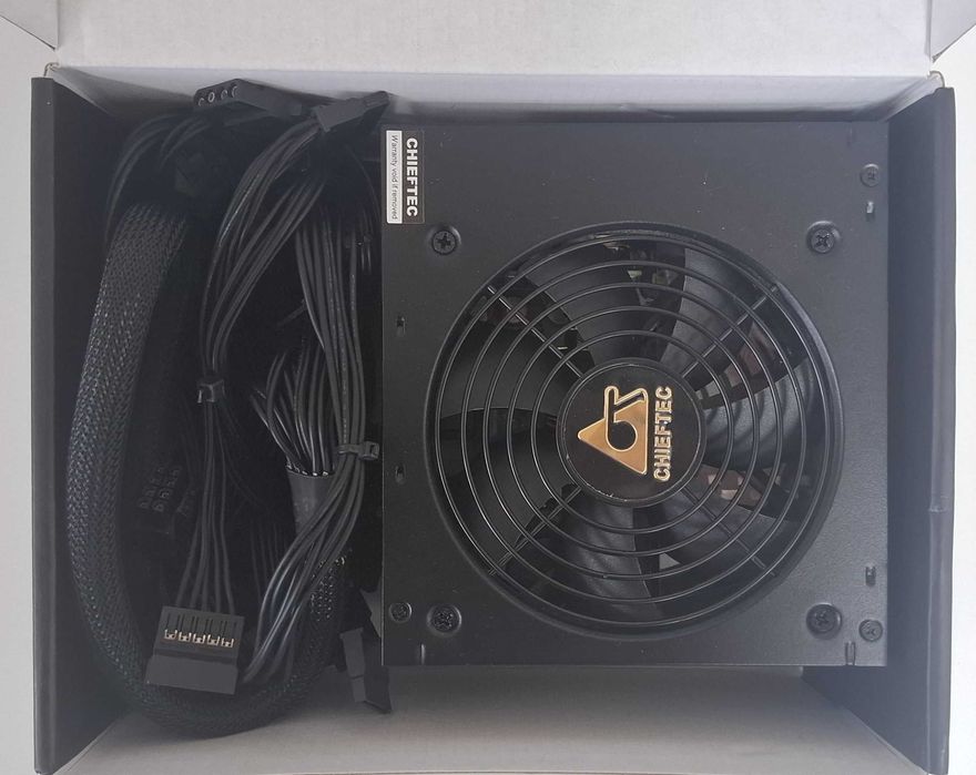 Блок питания Chieftec Core BBS-600S 600 Вт